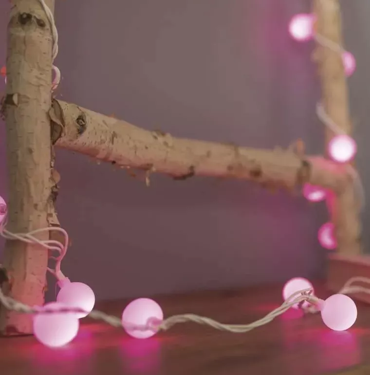 Dekoracja 40 LED big cherry 4m róż